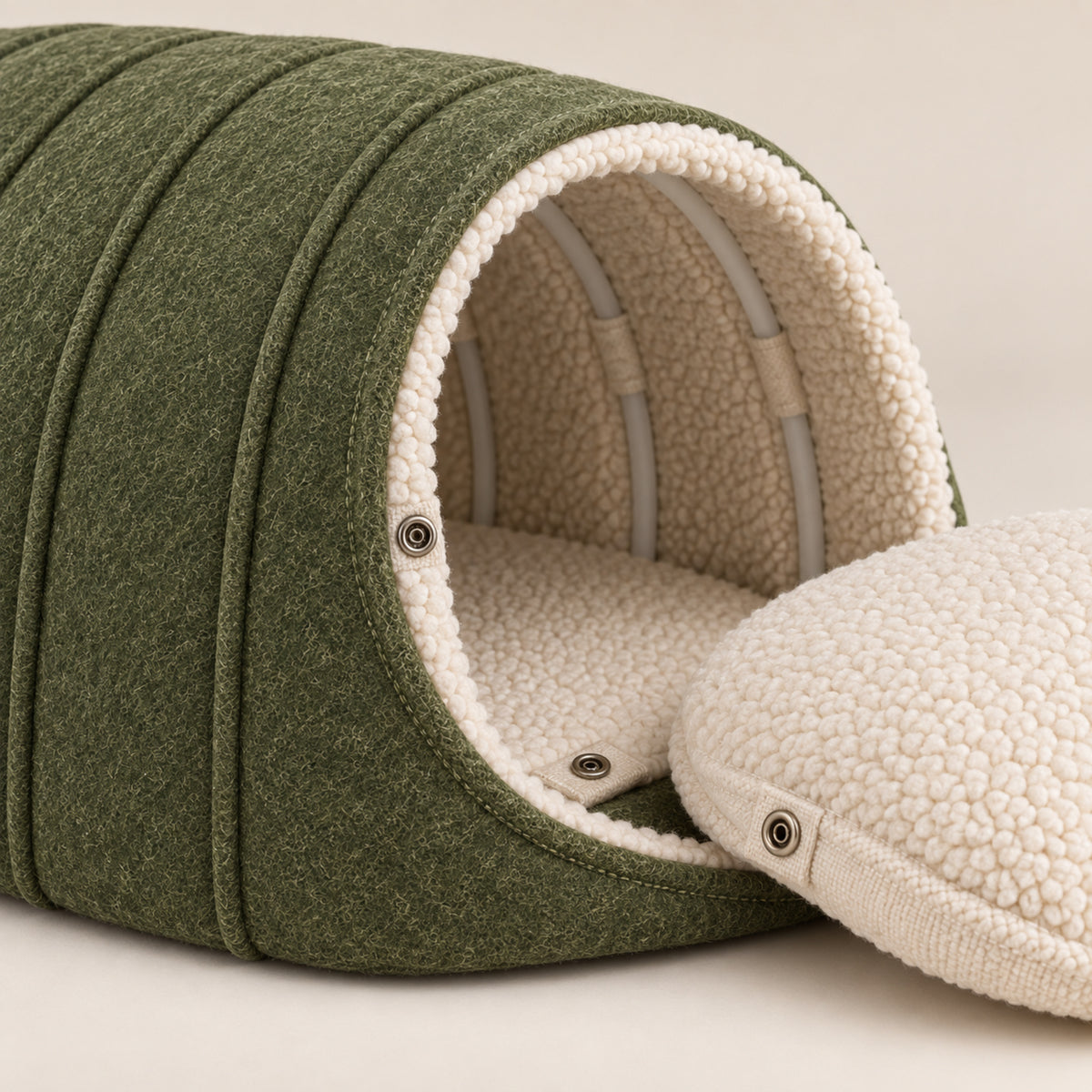 Cove Tunnel Lounger