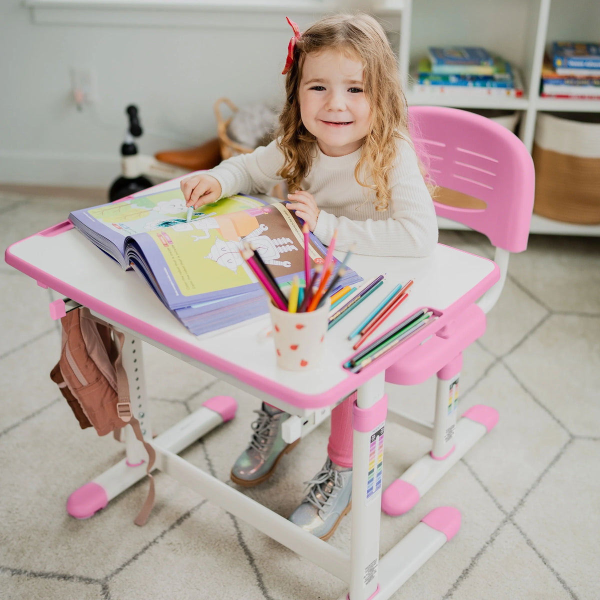 Mount - It! Kids Desk and Chair Set, Blue
