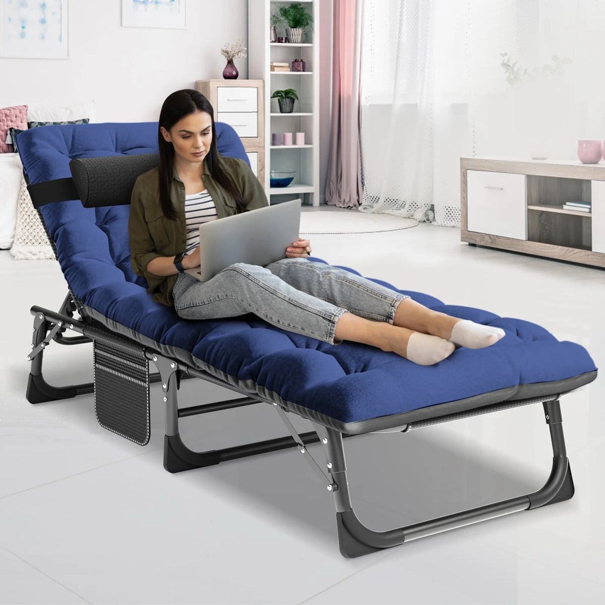 MOPHOTO Lounge Chair with Mattress, Outdoor Chaise Lounge Support 440 lb, Adjustable Portable Heavy Duty Sleeping Cots Bed for Camping, Pool, Beach, Patio