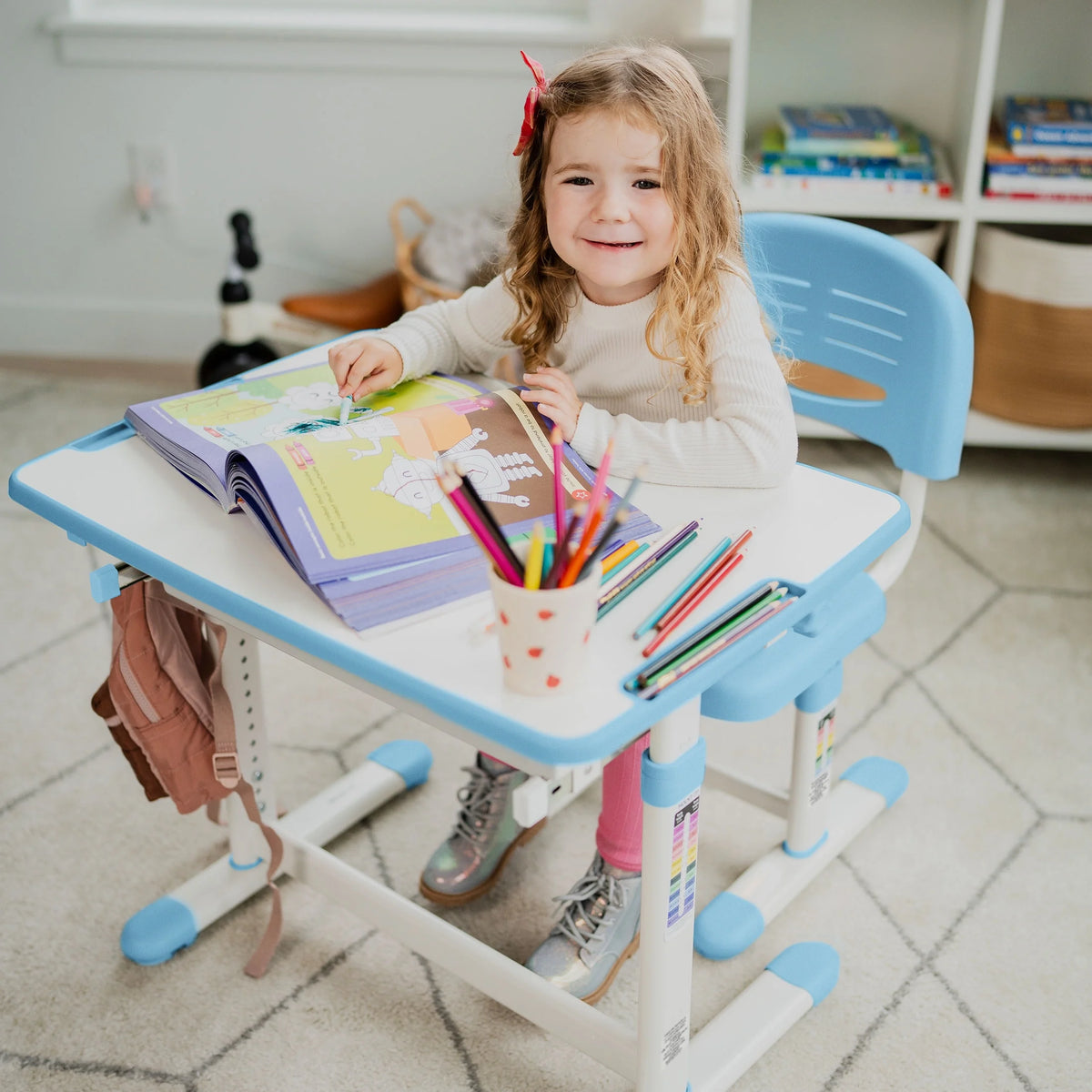 Mount - It! Kids Desk and Chair Set, Blue
